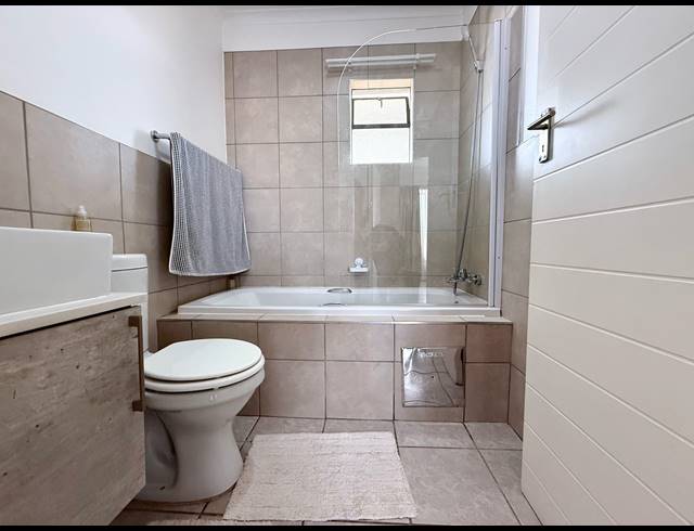 2 BEDROOM APARTMENT FOR SALE IN MONAVONI
